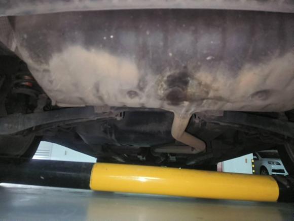 [上海·苏M] 二手Jeep指南者2013款 2.0L 两驱豪华版