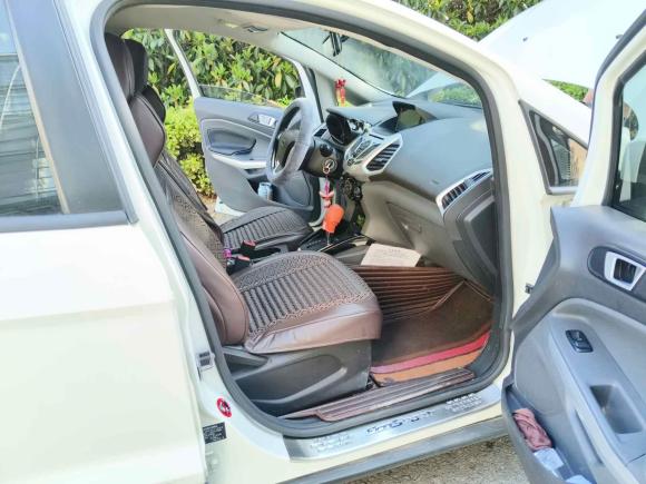 [上海·苏E] 二手福特翼搏2013款 1.5L 自动风尚型