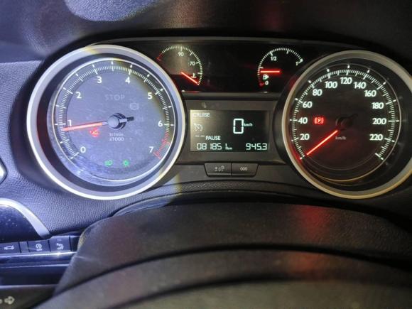 [南昌·赣A] 二手标致标致4082014款 1.8L 手动领先版