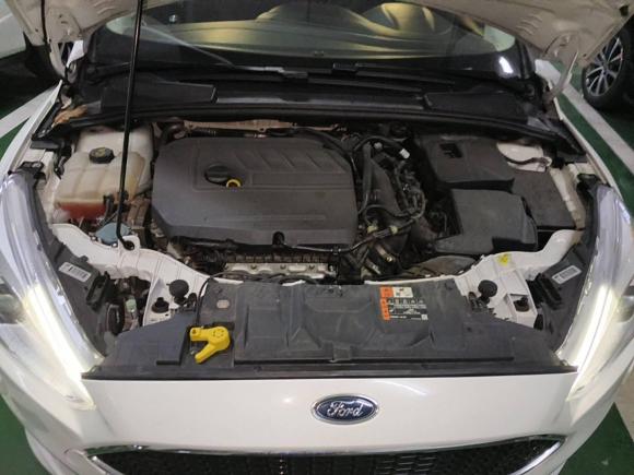 [温州·鲁B] 二手福特福克斯2018款 两厢经典 EcoBoost 180 自动运动型