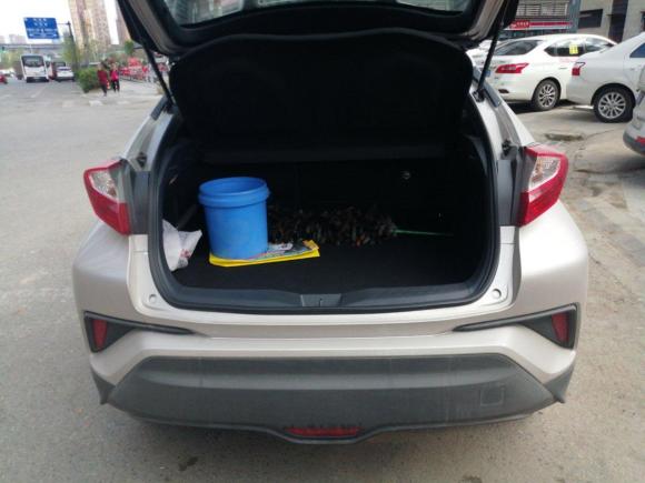 [成都·川A] 二手丰田丰田C-HR2022款 2.0L 舒适版