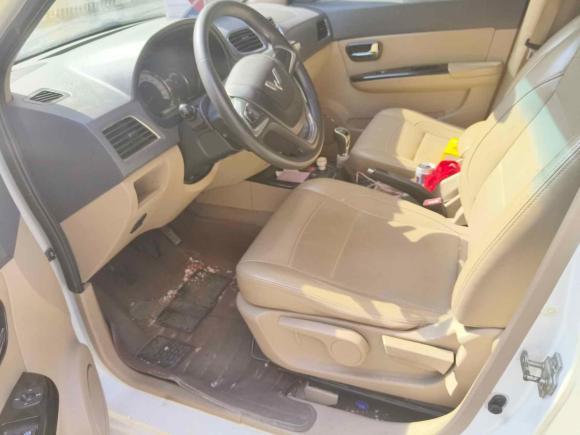 [深圳·湘L] 二手五菱汽车五菱宏光2013款 1.5L S豪华型