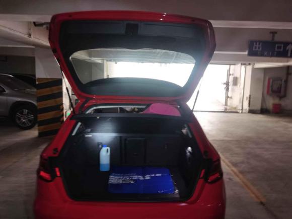 [上海·沪C] 二手奥迪奥迪A32015款 Sportback 35 TFSI 百万纪念智领型