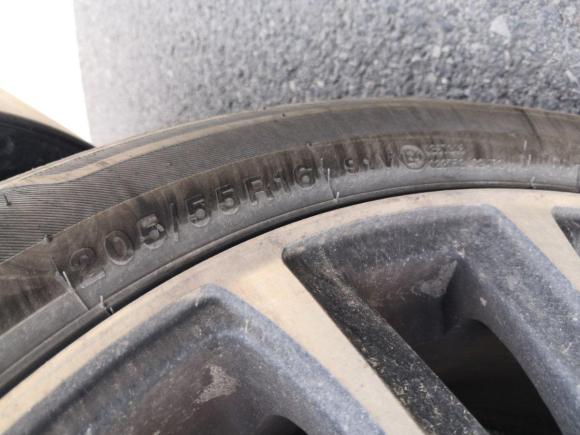 [上海·粤L] 二手东风风行风行S5002016款 1.6L CVT尊享型