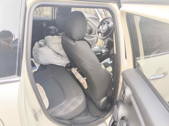 [温州·浙C] 二手MINIMINI2016款 1.5T COOPER 先锋派 五门版