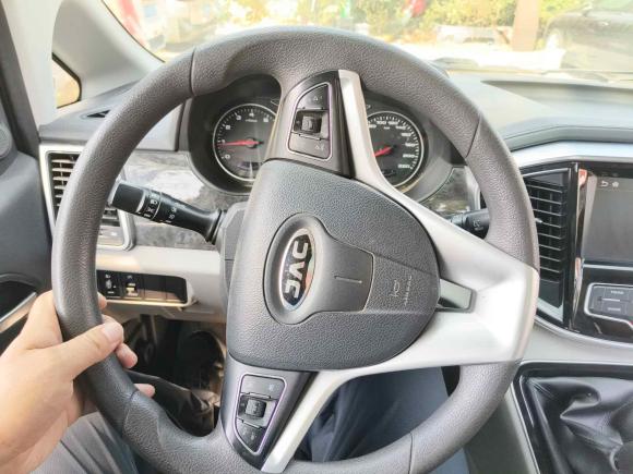 [上海·皖L] 二手江淮瑞风瑞风M42016款 2.0L 手动豪华智能型