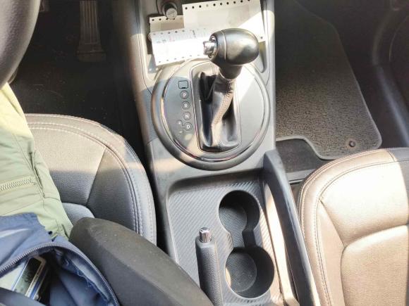 [上海·苏A] 二手起亚智跑2011款 2.0L 自动两驱版GLS