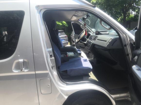 [上海·苏K] 二手福田风景G92017款 2.8T柴油商运版长轴14座4JB1T