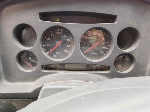 [上海·苏F] 二手依维柯都灵2009款 2.5T-A32基本型