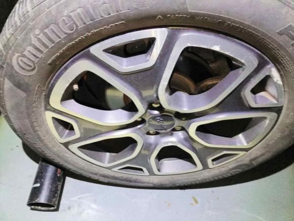 [佛山·粤Y] 二手Jeep自由侠2017款 180TS 自动四驱全能版