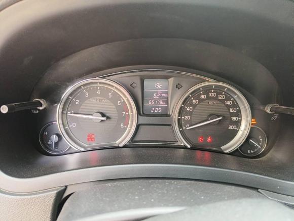 [武汉·苏E] 二手铃木启悦2015款 1.6L 手动舒享型