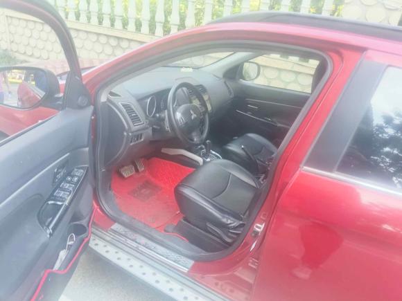 [青岛·鲁F] 二手三菱劲炫ASX2013款 2.0L CVT四驱尊贵版