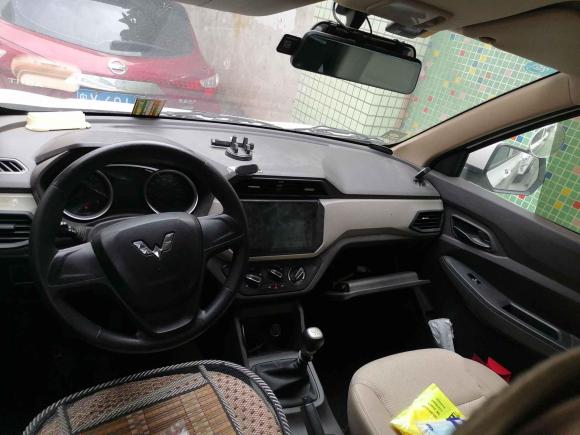 [佛山·粤E] 二手五菱汽车五菱宏光2019款 1.5L S标准型国VI LAR