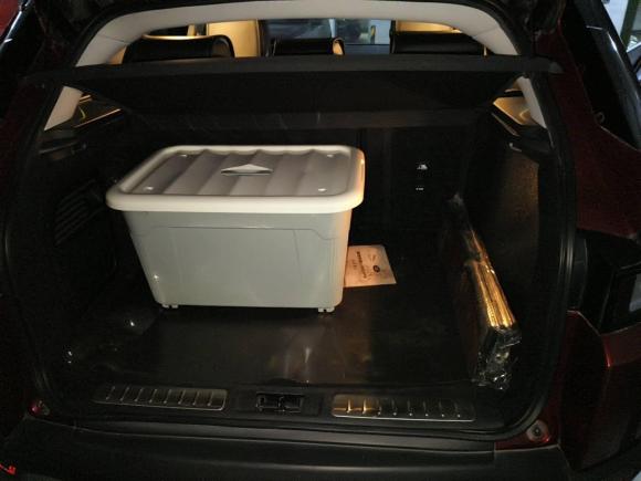 [广州·粤A] 二手路虎揽胜极光2017款 2.0T SE 智耀版