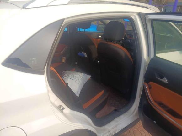 [青岛·鲁B] 二手奇瑞瑞虎3x2017款 1.5L 手动都市领先版