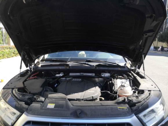 [苏州·苏U] 二手奥迪奥迪Q5L2020款 改款 40 TFSI 荣享时尚型