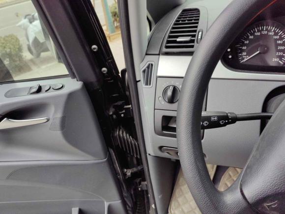 [北京·浙A] 二手奔驰威霆2011款 2.5L 7座行政版