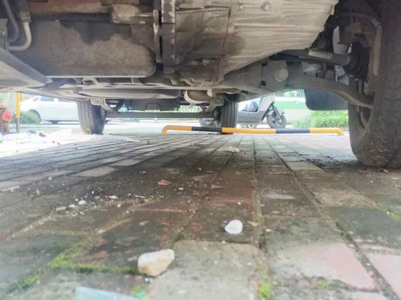 [常州·苏D] 二手上汽大通MAXUS新途V802015款 2.5T 手动傲运通版短轴中顶