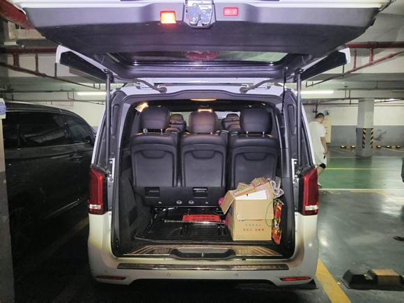 [上海·苏U] 二手奔驰奔驰V级2018款 V 260 AMG 运动版 国V