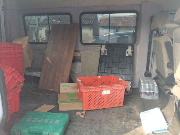 [宁波·浙B] 二手依维柯依维柯褒迪2012款 2.5T-A32 基本型