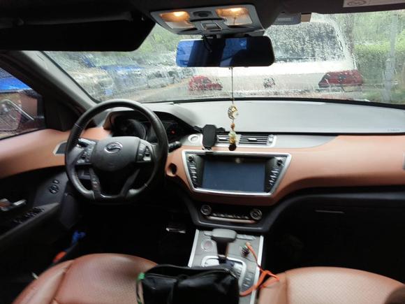 [上海·浙A] 二手陆风陆风X72018款 劲越 1.5T 全景尊贵型