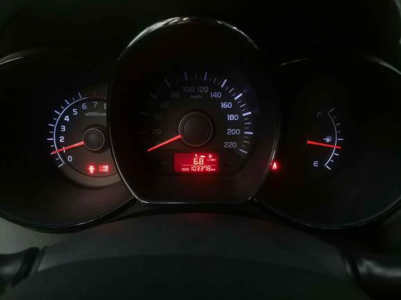 [佛山·粤E] 二手起亚起亚K22012款 两厢 1.4L MT GLS纪念版