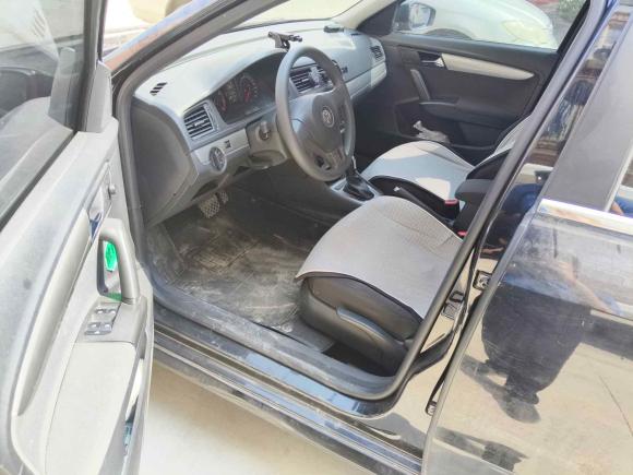 [济南·鲁A] 二手大众朗逸2013款 改款经典 1.6L 自动风尚版