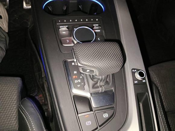 [上海·沪F] 二手奥迪奥迪A42020款 Avant 先锋派 40 TFSI 豪华动感型