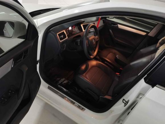 [深圳·粤B] 二手斯柯达昕动2014款 1.4TSI DSG舒享版