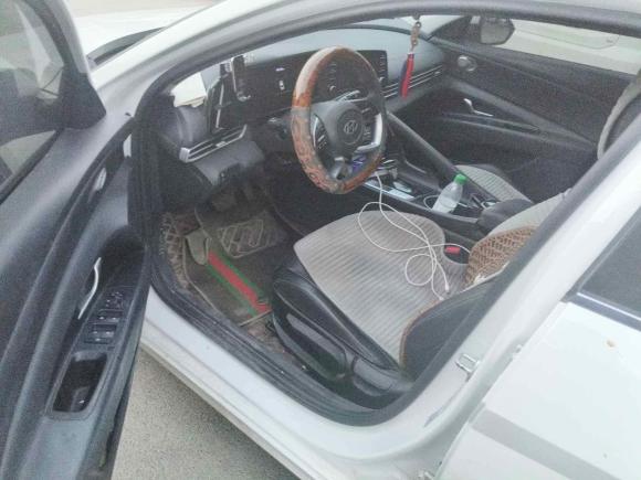 [济南·鲁A] 二手现代伊兰特2022款 1.5L CVT GLX精英版
