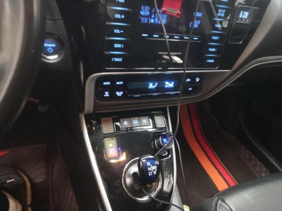 [成都·川A] 二手丰田卡罗拉2017款 改款双擎 1.8L E-CVT精英版