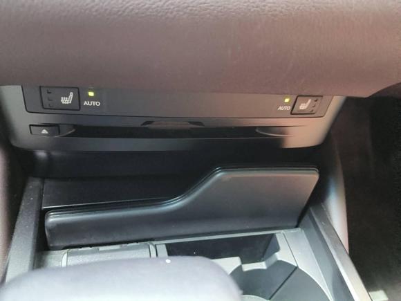 [上海·沪B] 二手雷克萨斯雷克萨斯ES2020款 200 卓越版