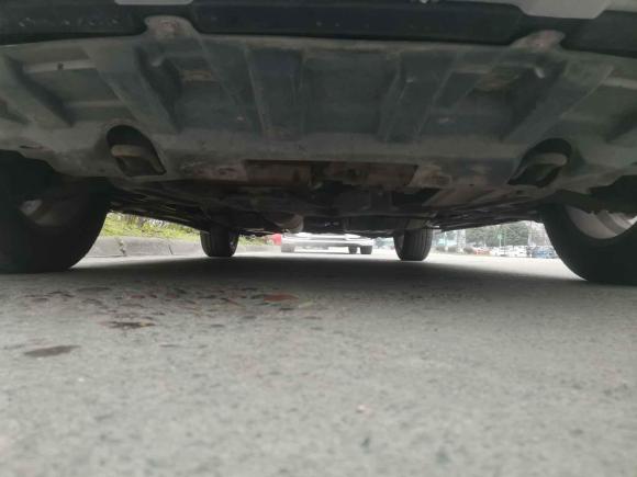 [成都·甘K] 二手东风风神东风风神AX72015款 2.3L 自动智尊型