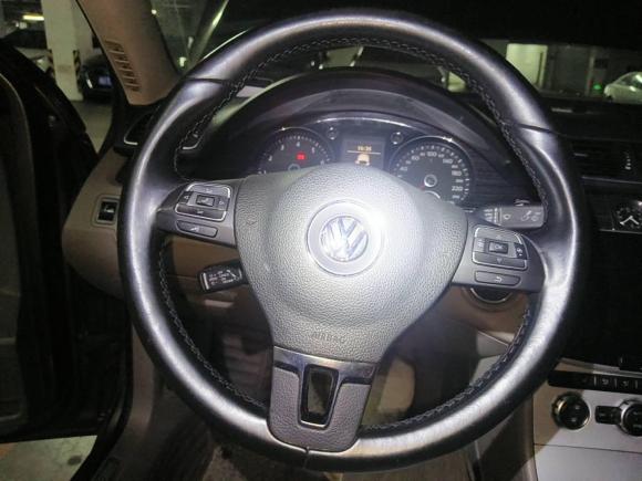 [青岛·鲁B] 二手大众迈腾2012款 改款 2.0TSI 尊贵型