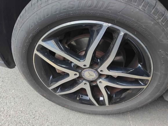 [上海·沪B] 二手奔驰奔驰GLA2015款 GLA 220 4MATIC 时尚型