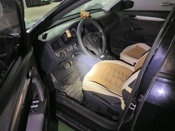 [无锡·苏E] 二手大众朗逸2013款 改款经典 1.6L 自动风尚版