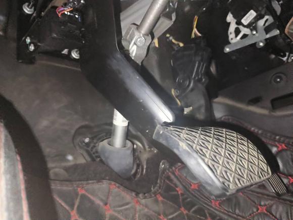 [常州·苏E] 二手荣威荣威RX82018款 30T 两驱旗舰版