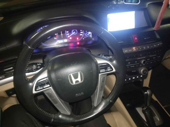 [宁波·浙B] 二手本田歌诗图2012款 2.4L 豪华版