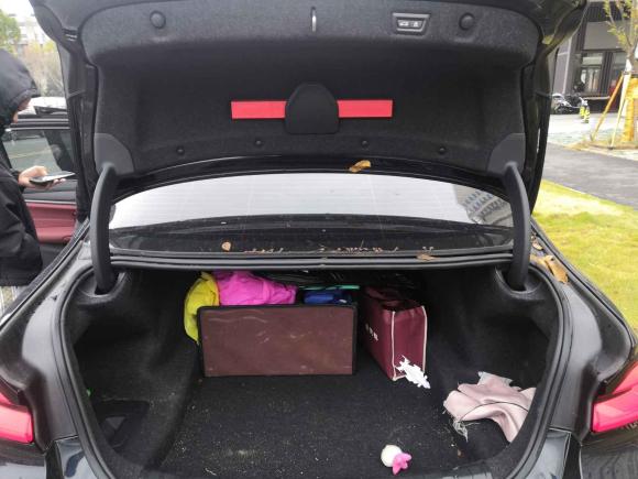 [武汉·鄂C] 二手宝马宝马5系2022款 530Li 领先型 M运动套装