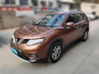 日产奇骏2014款2.0LCVT舒适版2WD