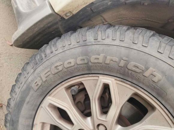 [武汉·鄂A] 二手驭胜驭胜S3502014款 2.4T 自动四驱柴油豪华天窗版5座