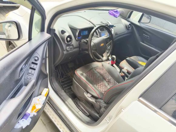 [武汉·鄂A] 二手雪佛兰创酷2014款 1.4T 自动两驱豪华型