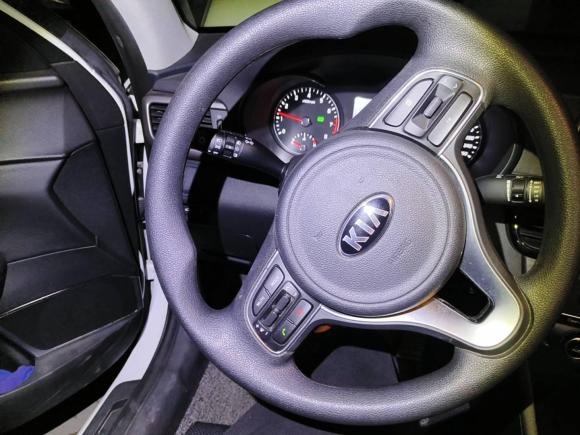 [广州·粤A] 二手起亚起亚K52016款 2.0L 自动GLS