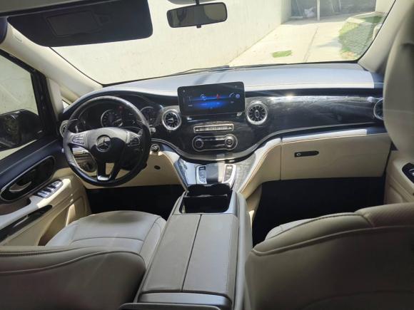 [武汉·鄂A] 二手奔驰威霆2021款 2.0T 商务版 7座