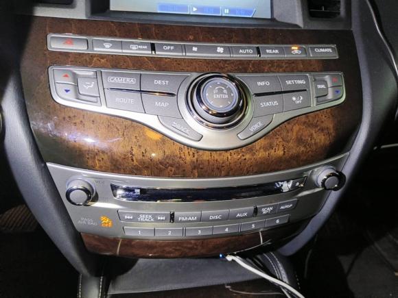 [成都·川A] 二手英菲尼迪英菲尼迪QX602016款 2.5 S/C Hybrid 四驱全能版 国V