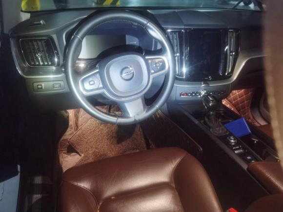 [金华·浙G] 二手沃尔沃沃尔沃XC602018款 T5 四驱智逸版