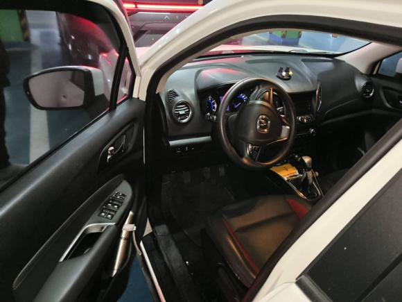 [温州·浙C] 二手长安长安CS152016款 1.5L 手动时尚版