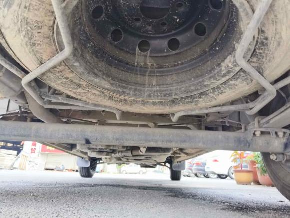 [合肥·皖A] 二手上汽大通MAXUS新途V802023款 2.0T 手动经典傲运通长轴中顶6/7/8/9座