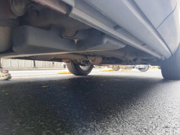 [深圳·粤B] 二手路虎揽胜极光2015款 2.0T 五门智耀版