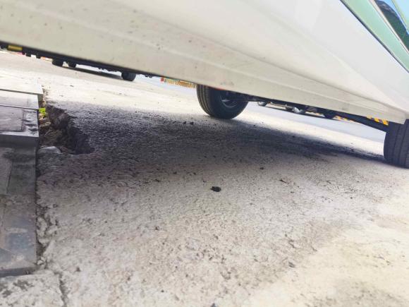 [金华·无P] 二手橙仕橙仕012023款 轻享版1.5kW充电单排封闭式货车2座